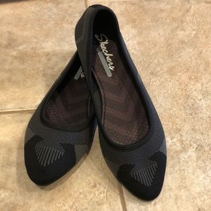 Skechers Womens Cleo Razz Dazz Ballet Flat size 10